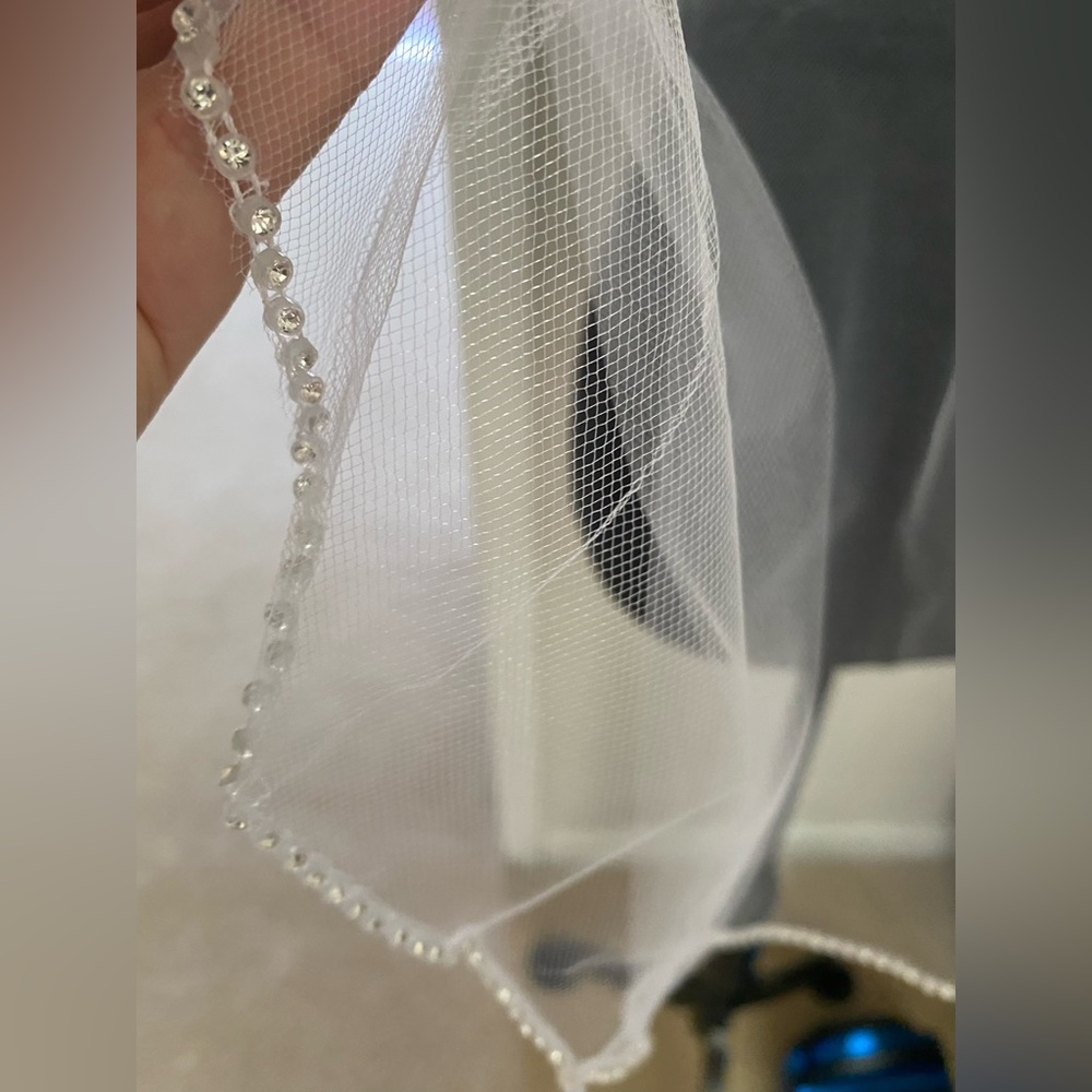Wedding veil - Picture 3 of 4